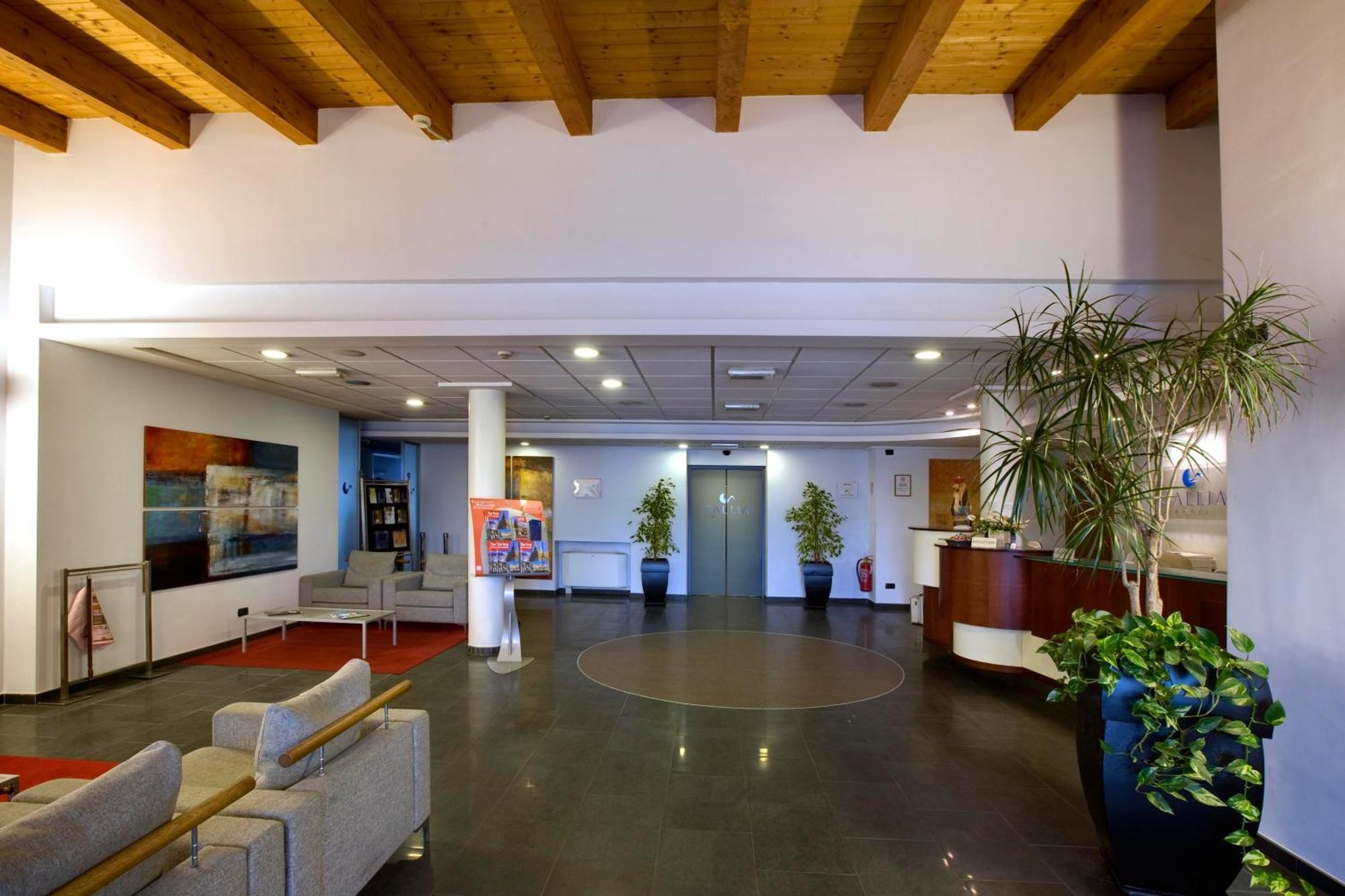 Hotel Gallia Pianezza Esterno foto
