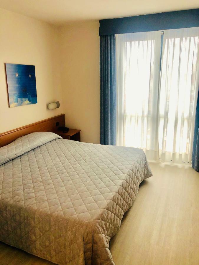 Hotel Gallia Pianezza Esterno foto